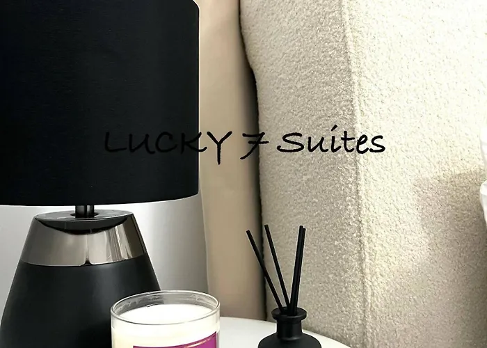 Welcome To Lucky7suites * Manila